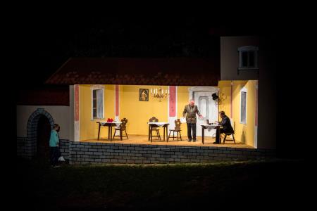Premiera gledališke igre Sin slovenskega naroda  38